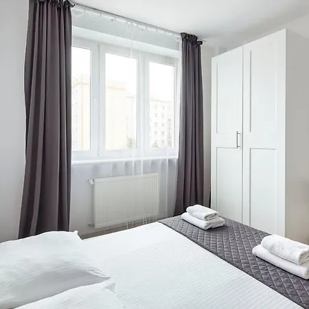 Apartment Sleepy3city 10 Lutego 23