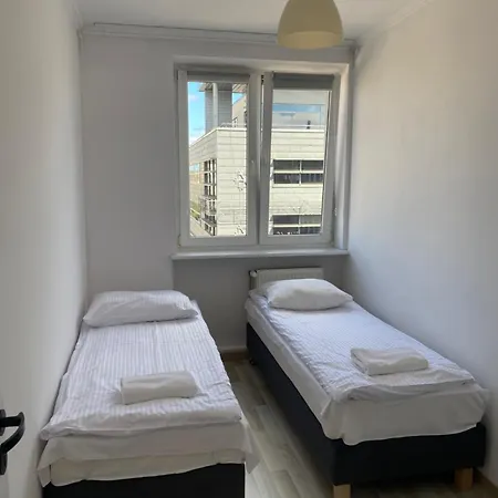 Sleepy3city 10 Lutego 23 شقة غدينيا