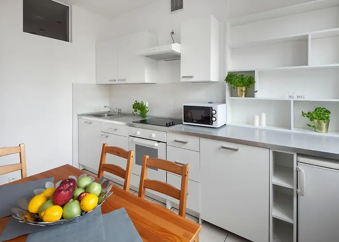 Sleepy3city 10 Lutego 23 Apartman