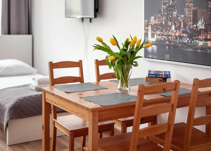 Sleepy3city 10 Lutego 23 Apartman